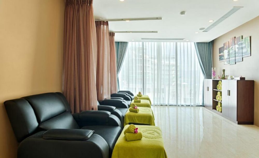 Yarra Ocean Suites Danang 4*