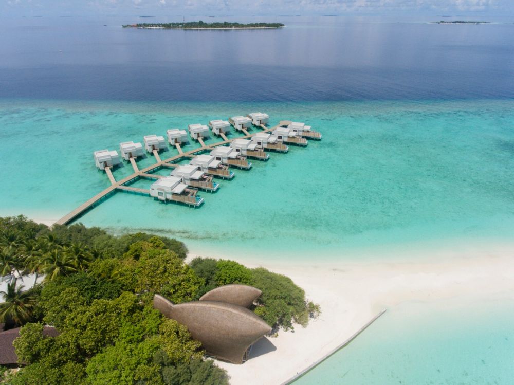 Dhigali Maldives 5*