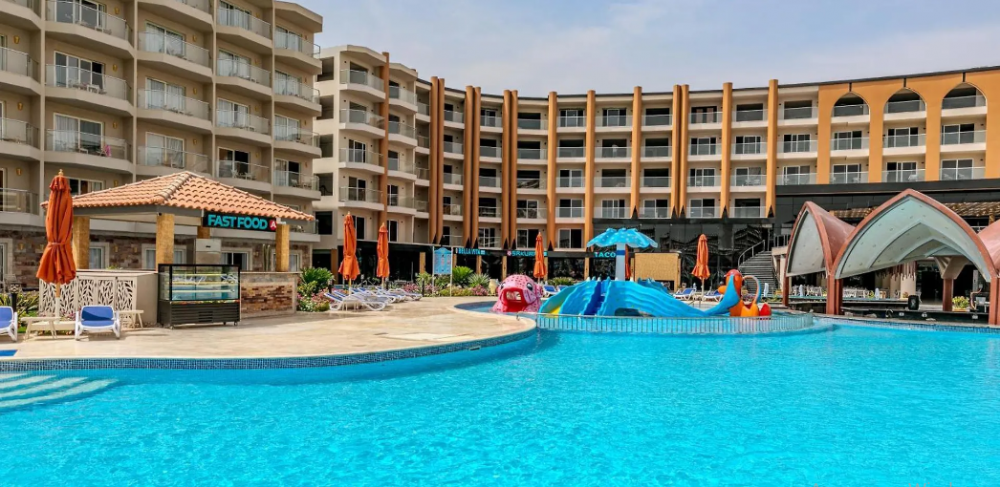 Rewaya Luxury Resort 5*