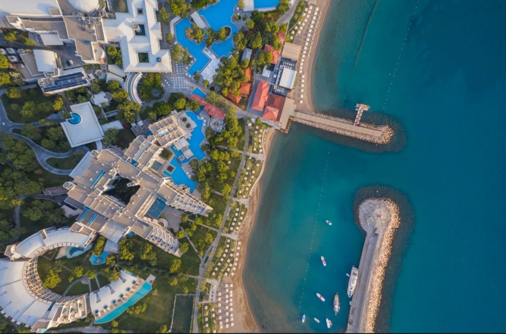 Rixos Sungate 5*