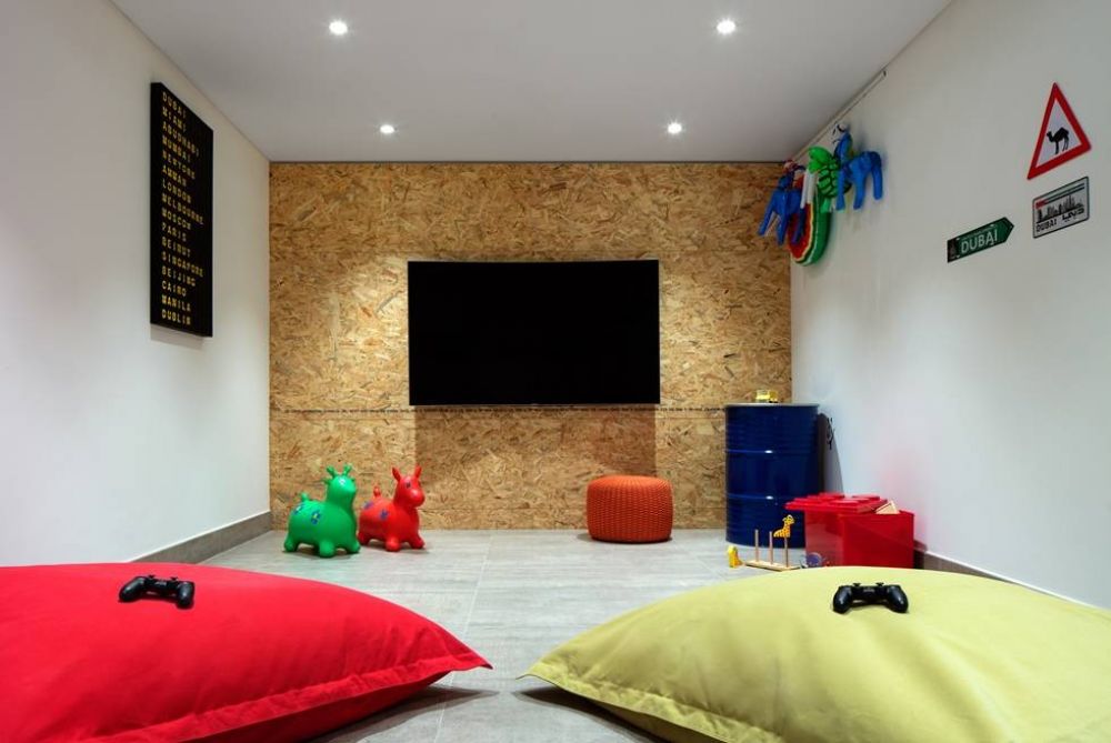 Rove Healthcare City 3*