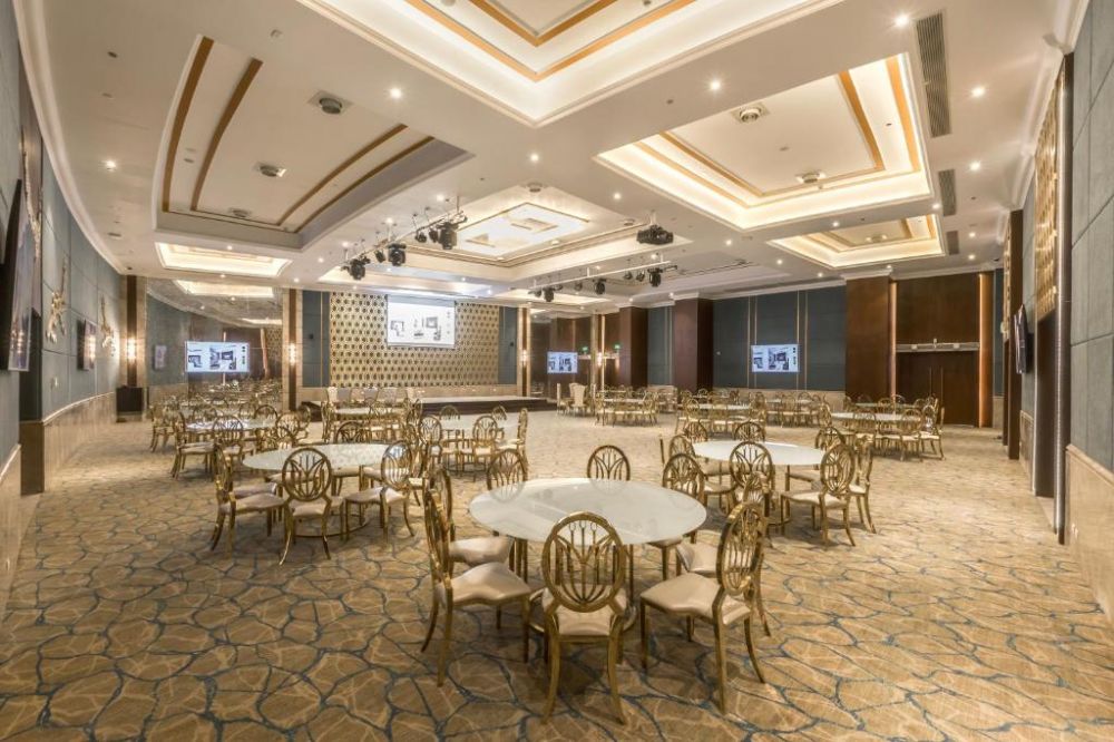 Gewan White Beach Resort New Alamein (ex.Tolip Resort Paradise) 5*