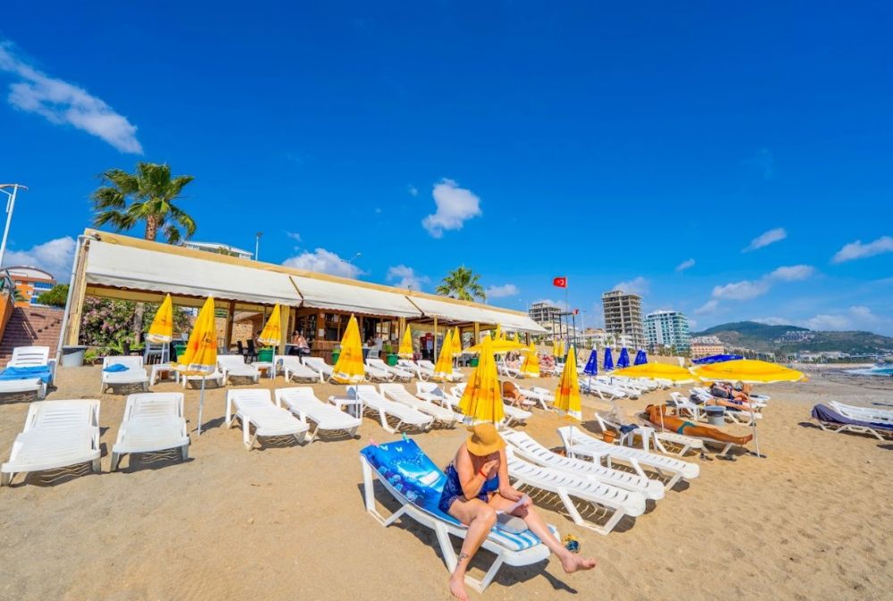 Galaxy Beach 4*
