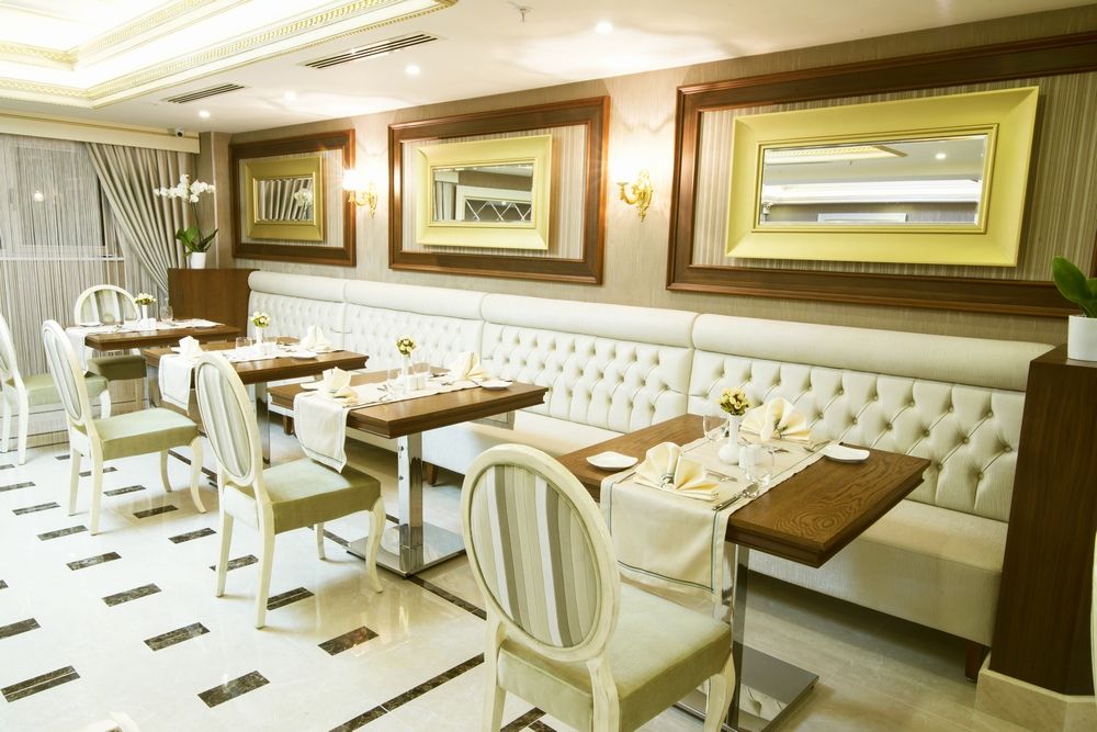 Halifaks Hotel 4*