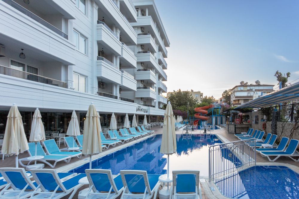 Bonapart Sealine Hotel 3*