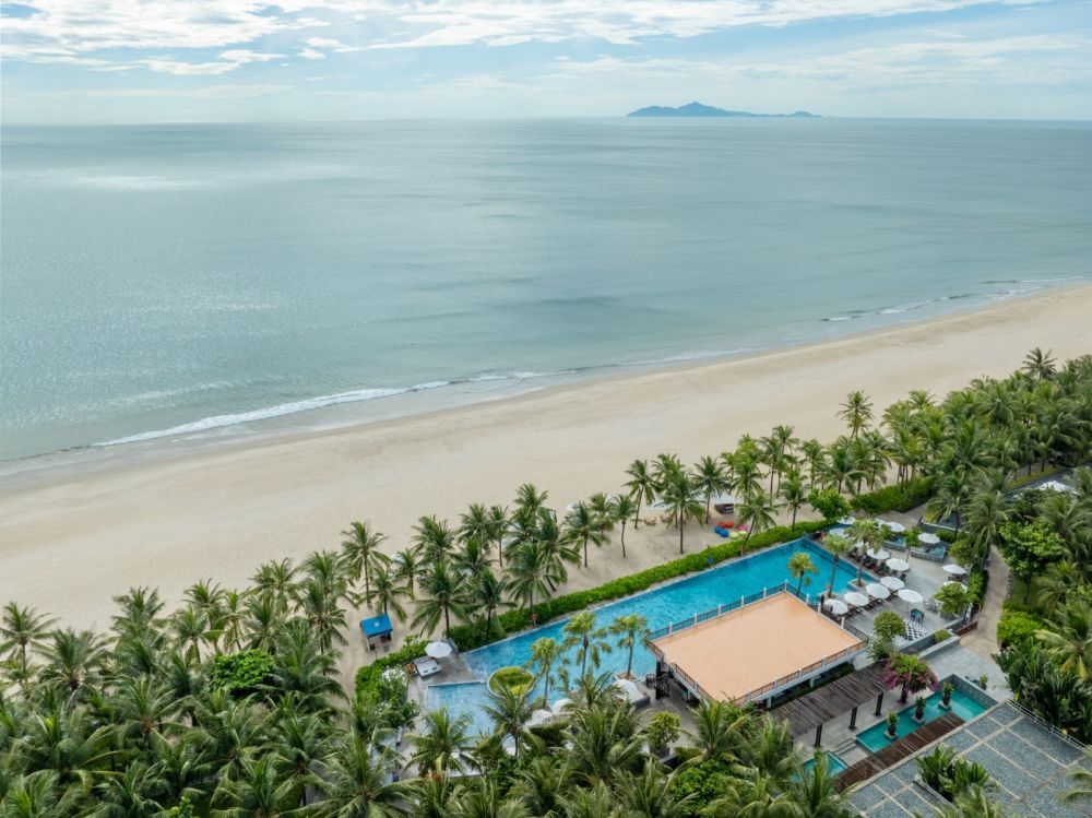 Premier Village Danang Resort 5*