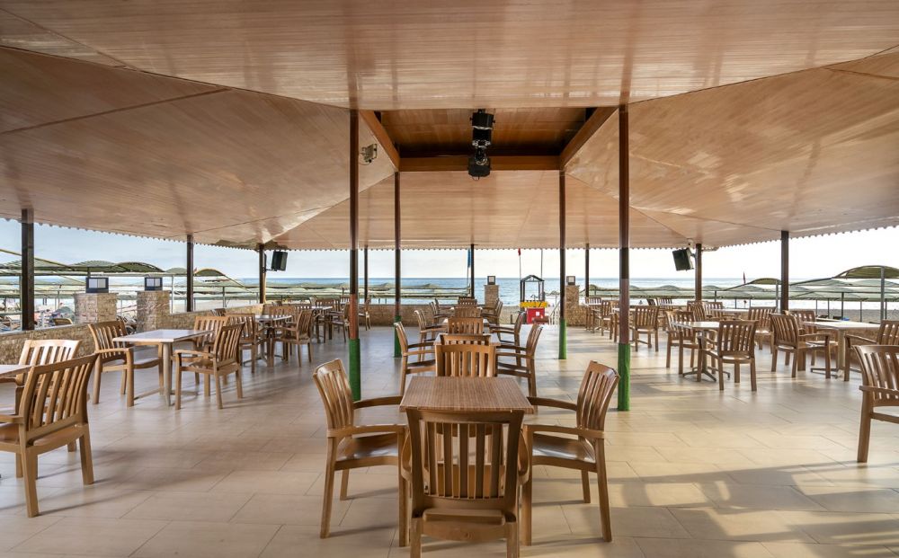 Caretta Beach Hotel 4*