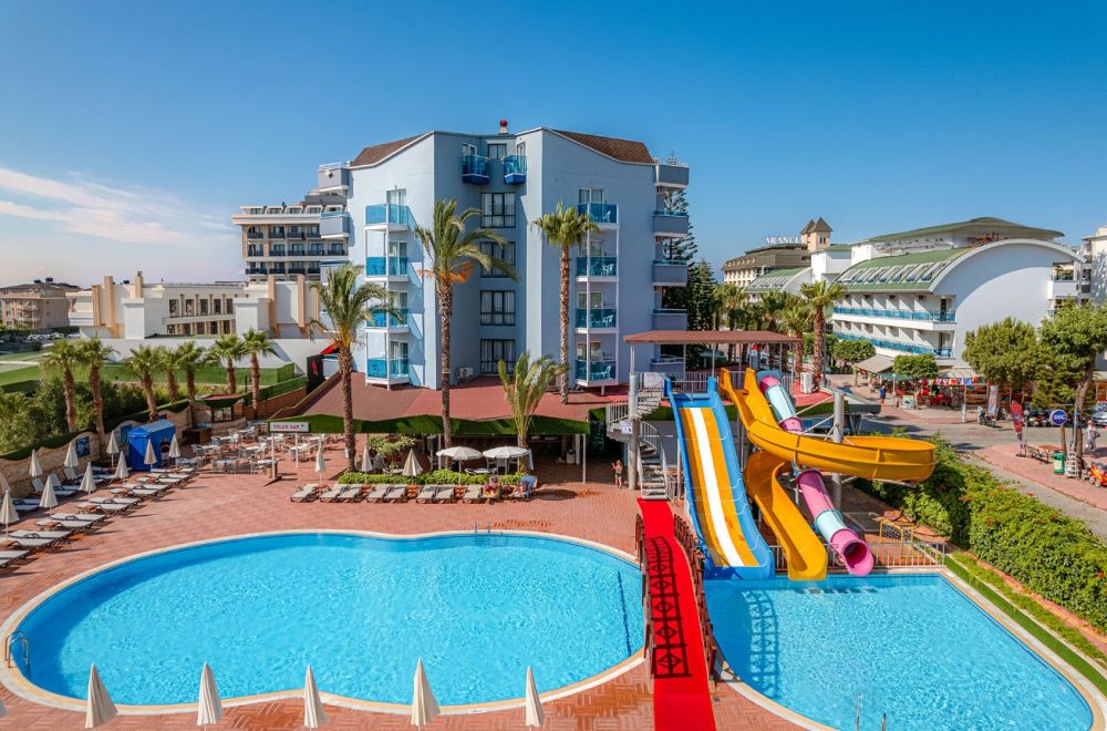 Caretta Relax Hotel 4*