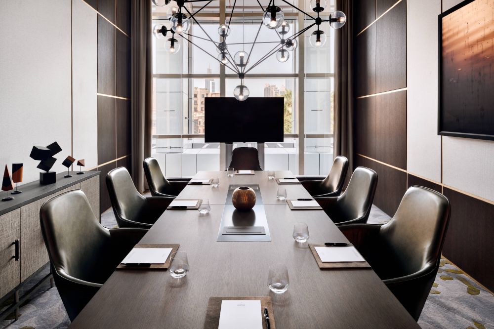 Address Downtown 5*