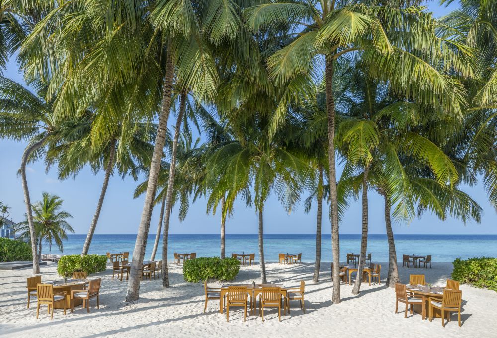 The Halcyon Private Isles Maldives, Autograph Collection (ex. Raffles Maldives Meradhoo) 5*