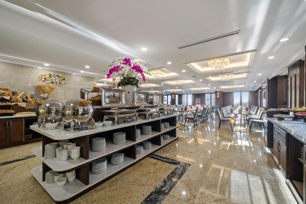 Golden Lotus Luxury 4*