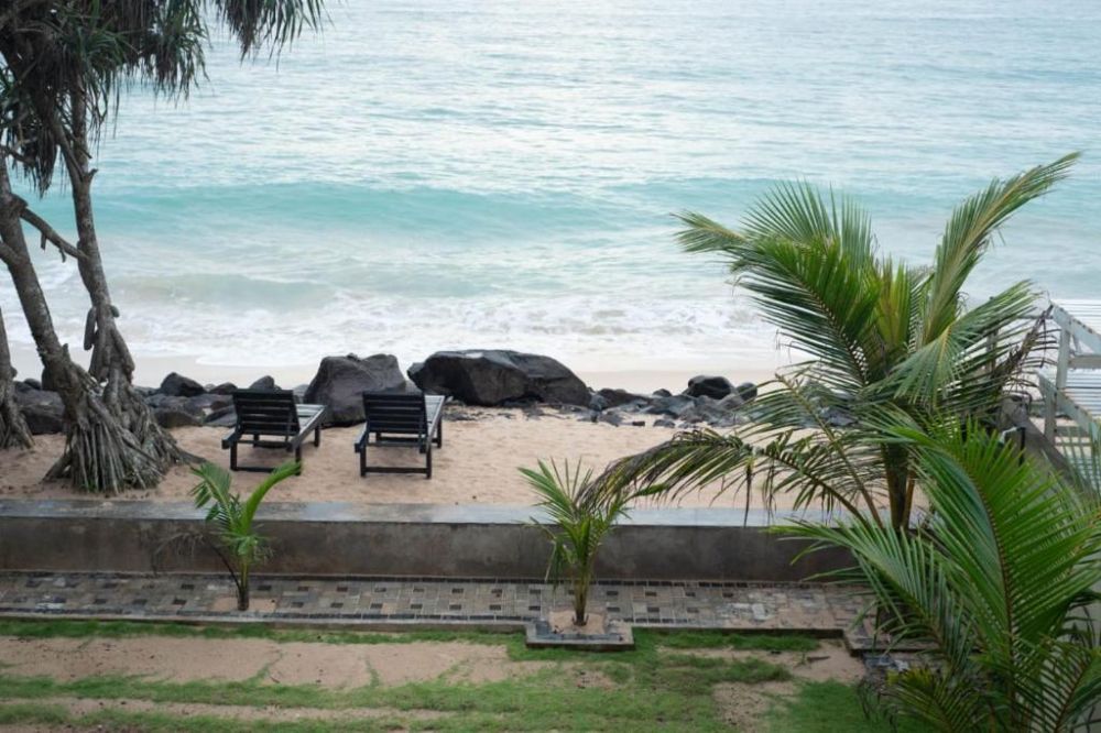 Blue Wave Beach Villa 2*