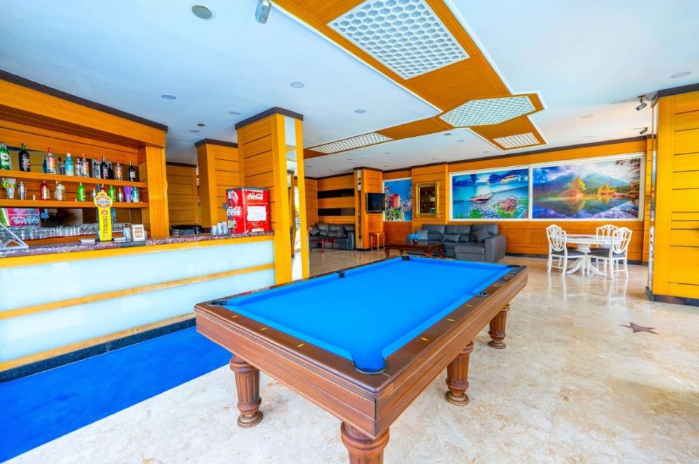 Galaxy Beach 4*