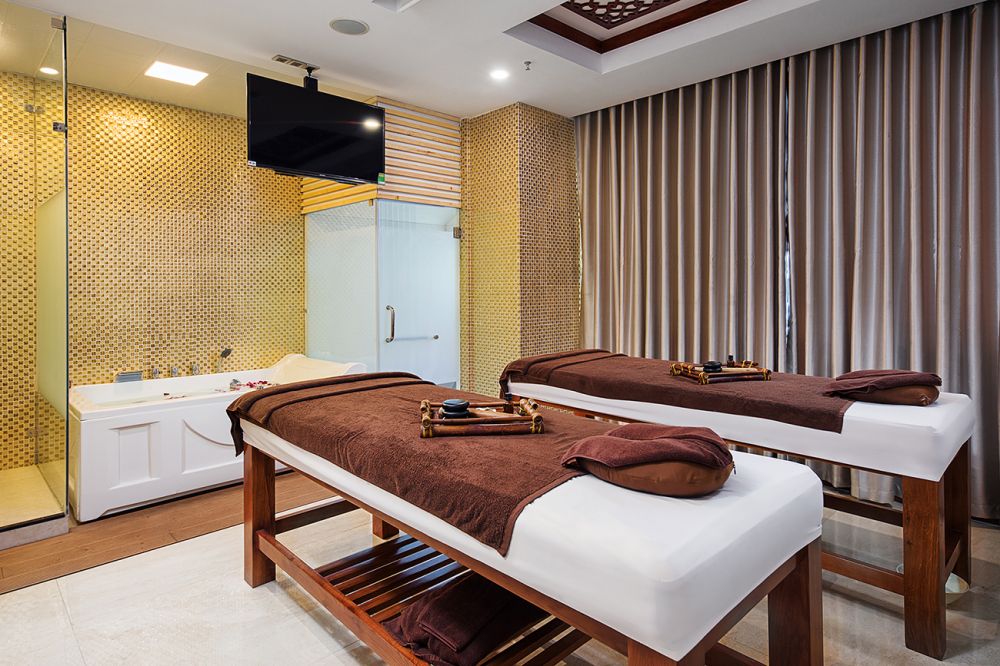 Paris Deli Hotel 4*