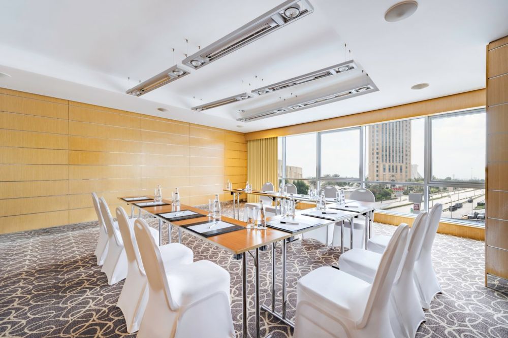 Qabila Westbay Hotel 5*