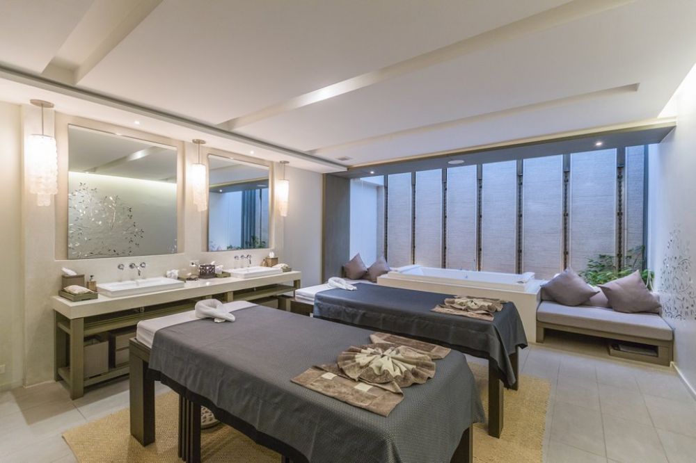 Cape Nidhra Hotel 5*