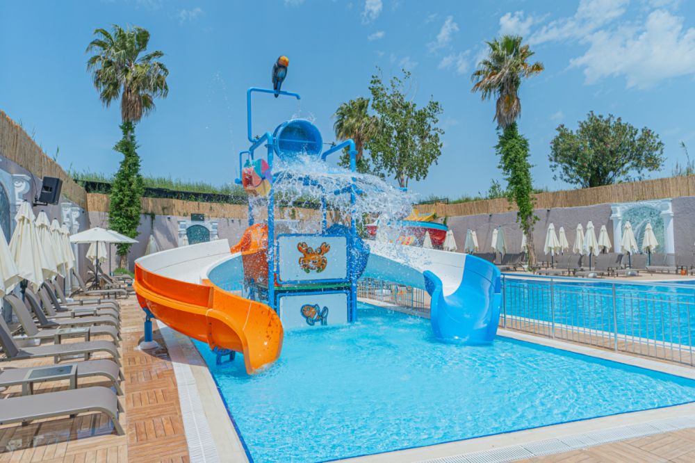 Q Ella Beach Hotel 4*