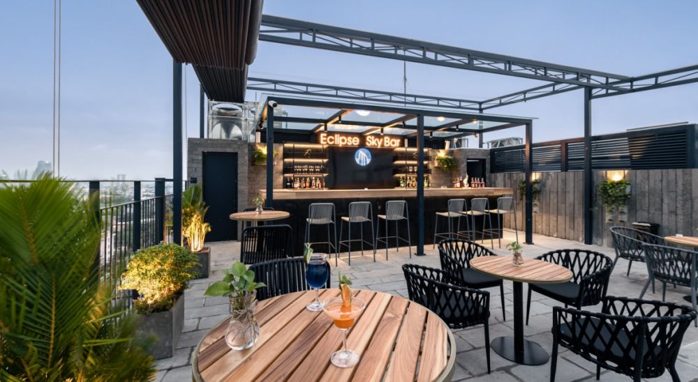 Mangata Beachfront Hotel 4*