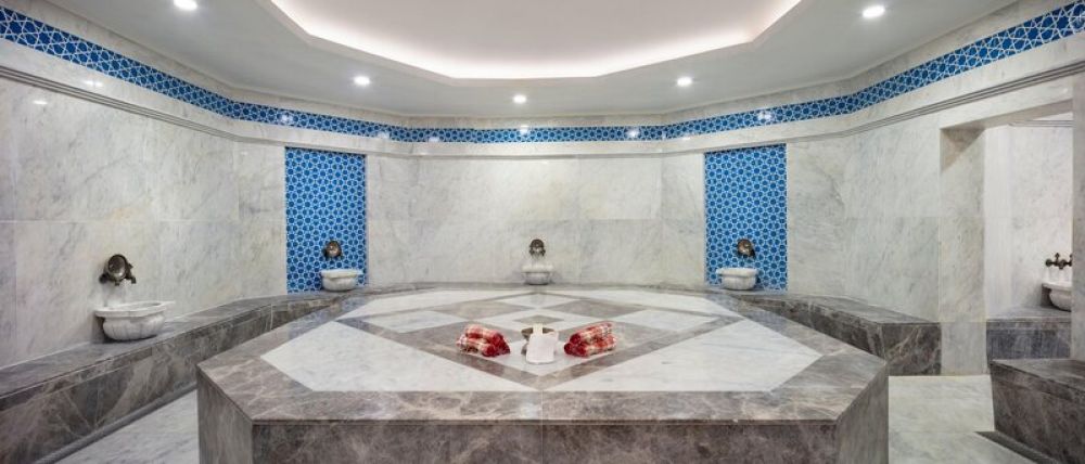 Mirage Park Resort 5*