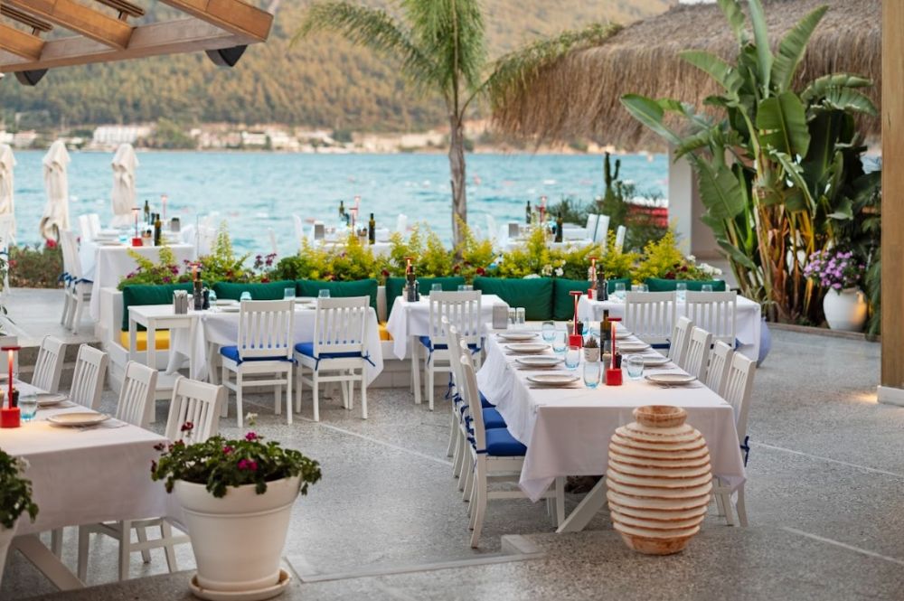 Titanic Deluxe Bodrum Hotel 5*