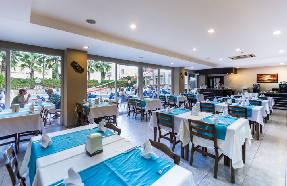 Helios Hotel 3*