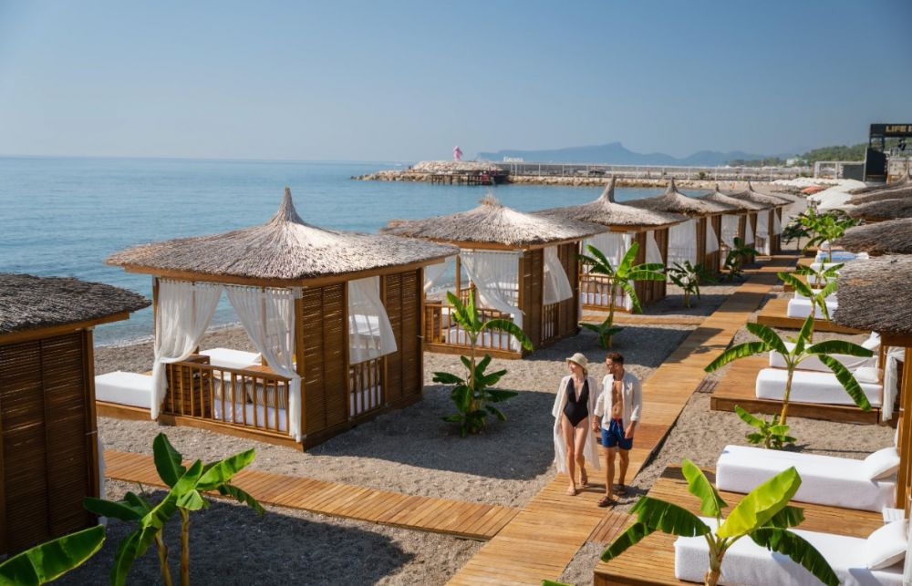 Rixos Sungate 5*