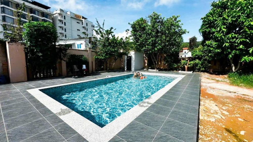 Lucky Phu Quoc Hotel 3*