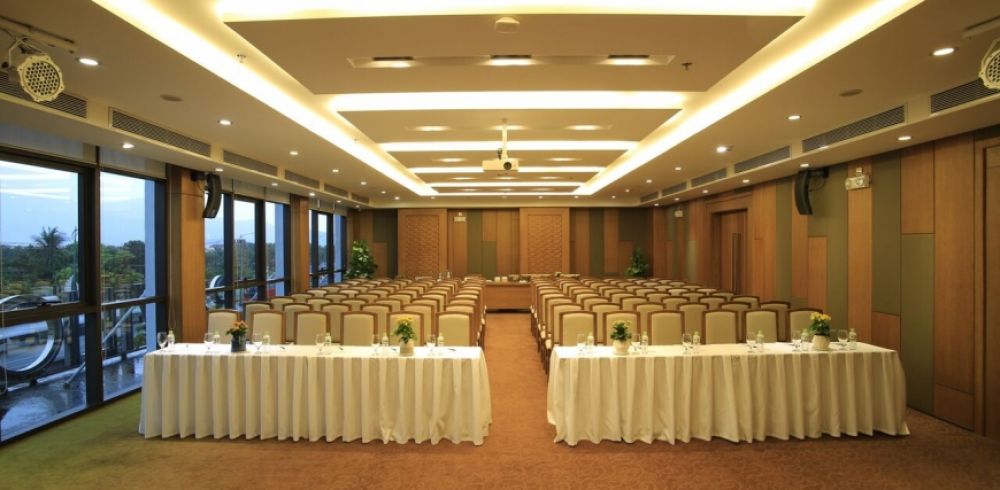 Pavilion Hotel Da Nang 4*