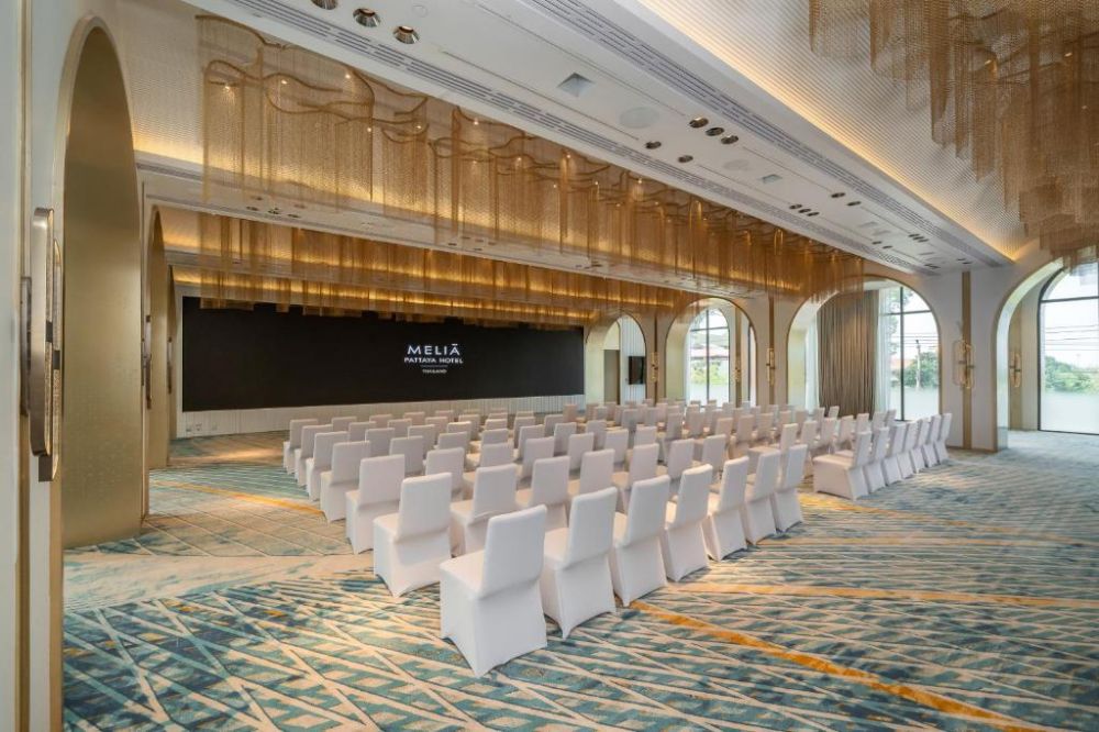 Melia Pattaya Hotel 5*