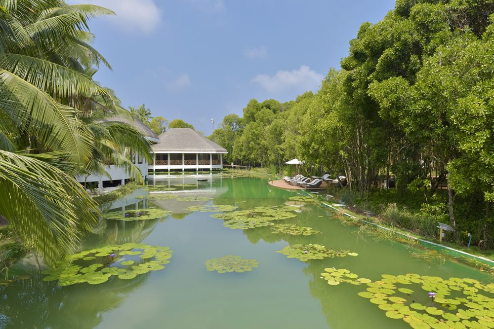 Dreamland The Unique Sea & Lake Resort Spa 4*
