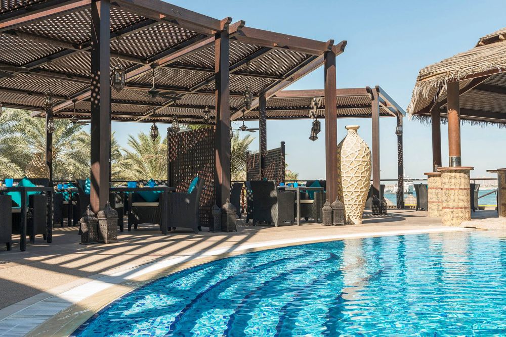Le Meridien Mina Seyahi Beach Resort & Marina 5*