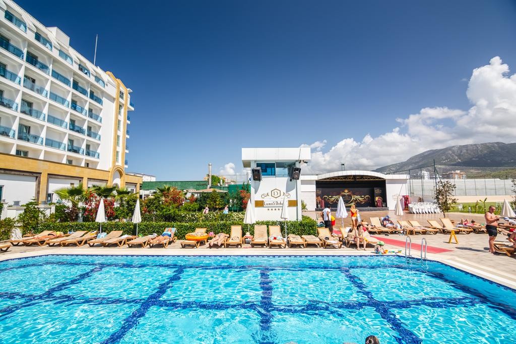 The Lumos Deluxe Resort Hotel & SPA 5*