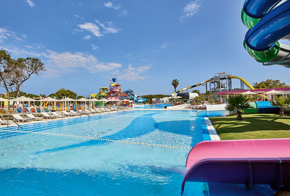Grecotel La Riviera & Aqua Park 5*