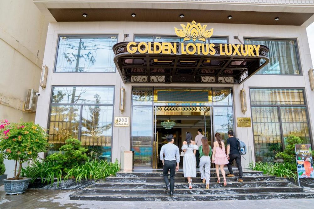 Golden Lotus Luxury 4*