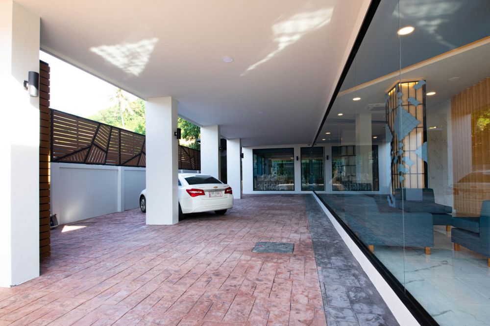 Golden Paradise Hotel Phuket 3*