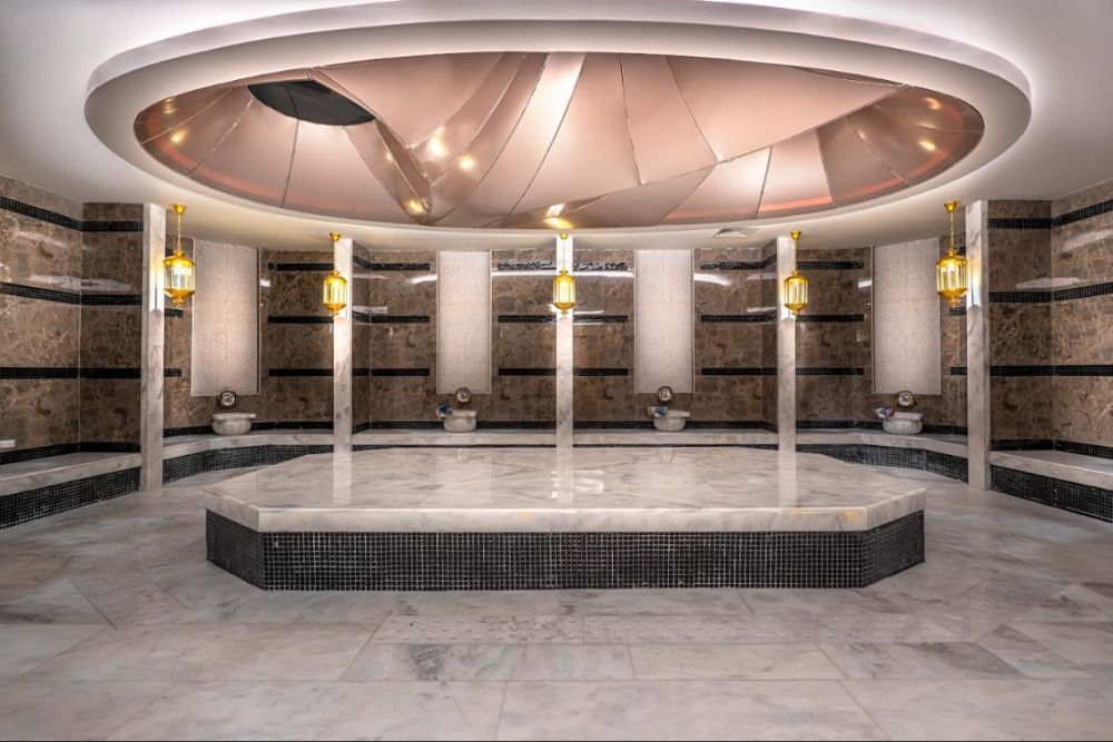 Arnor Deluxe Hotel & SPA 5*