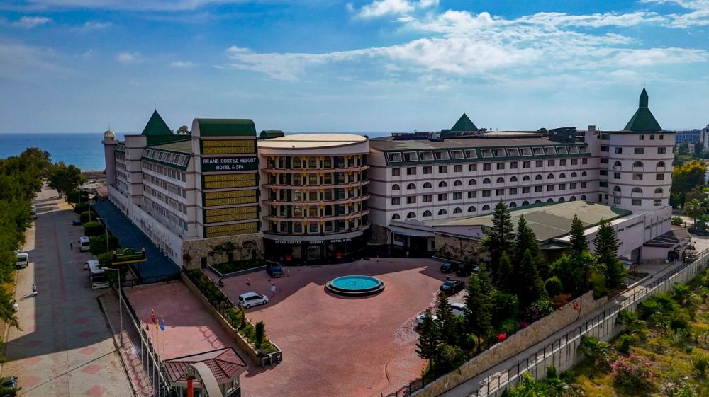 Grand Cortez Resort Hotel & SPA (ex. Bayar Family Resort Hotel & SPA) 5*