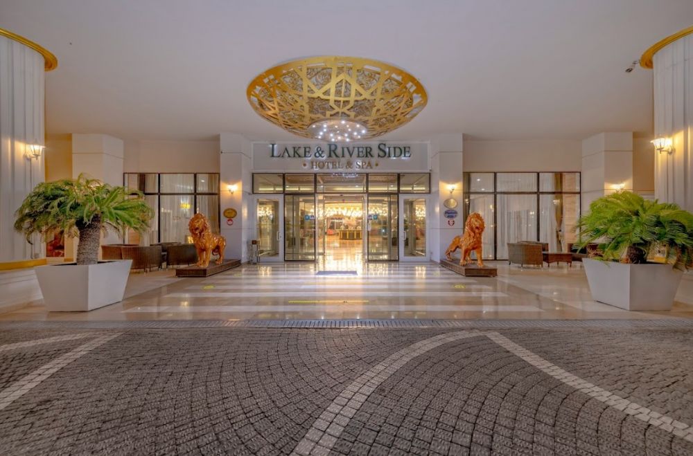 Lake River Side Hotel & SPA 5*