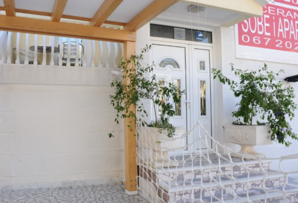 Budva Inn Guest House 3*