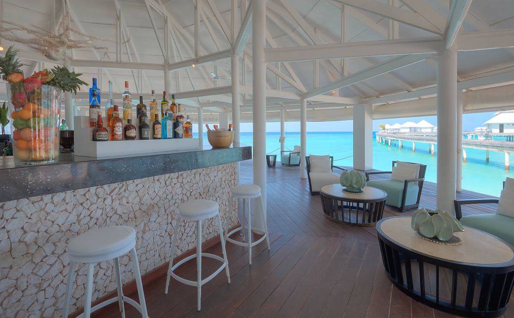 Diamonds Thudufushi Island 5*