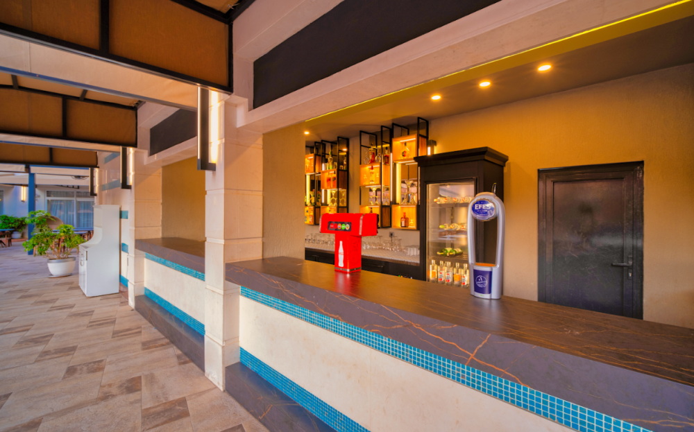 Villa Sun Flower Aparts & Suites 4*