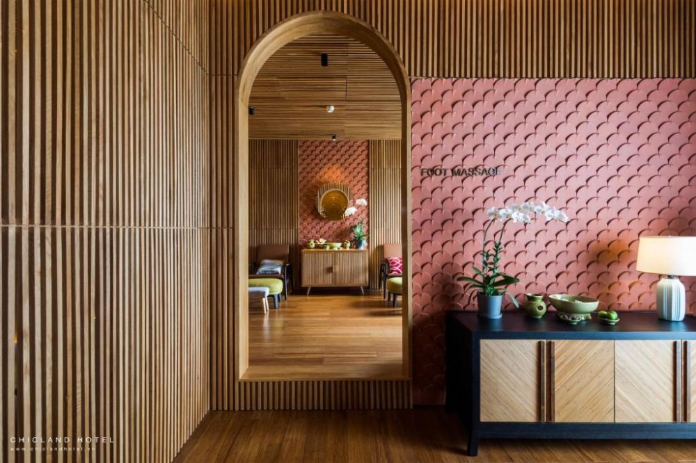 Chicland Hotel 4*