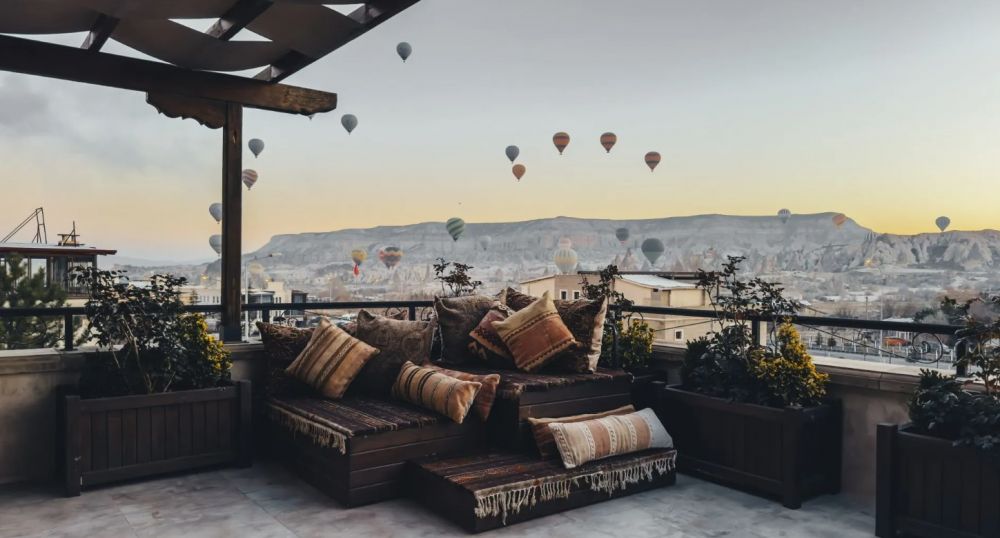 Royal Stone Houses 3*