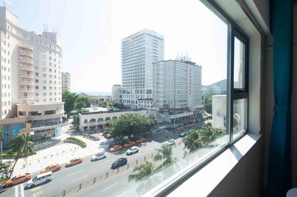 The Sea View Hotel 2+
