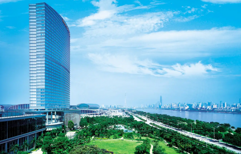 Shangri-la Guangzhou 5*