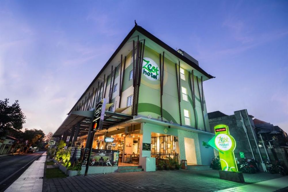 Zest Hotel Legian 3*