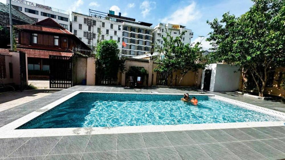 Lucky Phu Quoc Hotel 3*