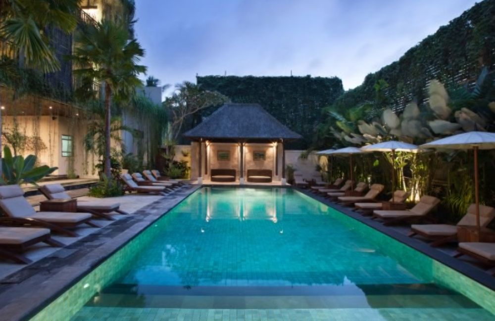 Ubud Village Hotel 3*