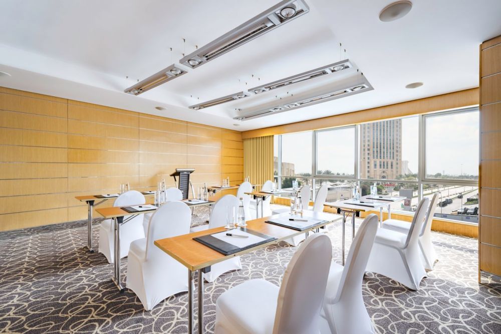Qabila Westbay Hotel 5*