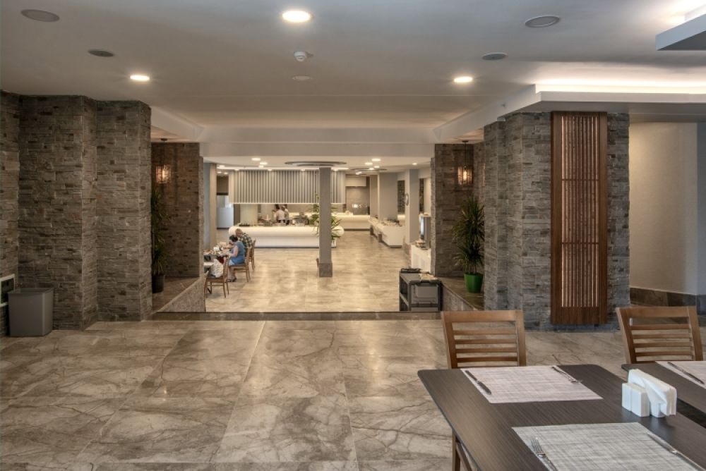 Riviera Zen Hotel 4*